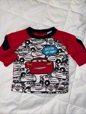 0/3m Pixar Disney Cars long sleeve shirt boys like new